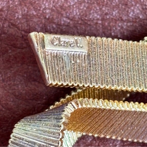 Clare V Gold Ribbon Monogram “H” Charm - Picture 3 of 6